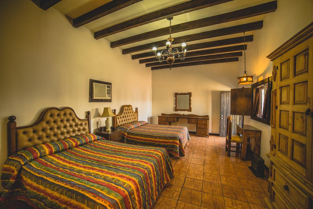 Hotel Cosmos Don Carlos Mexicali Exterior photo